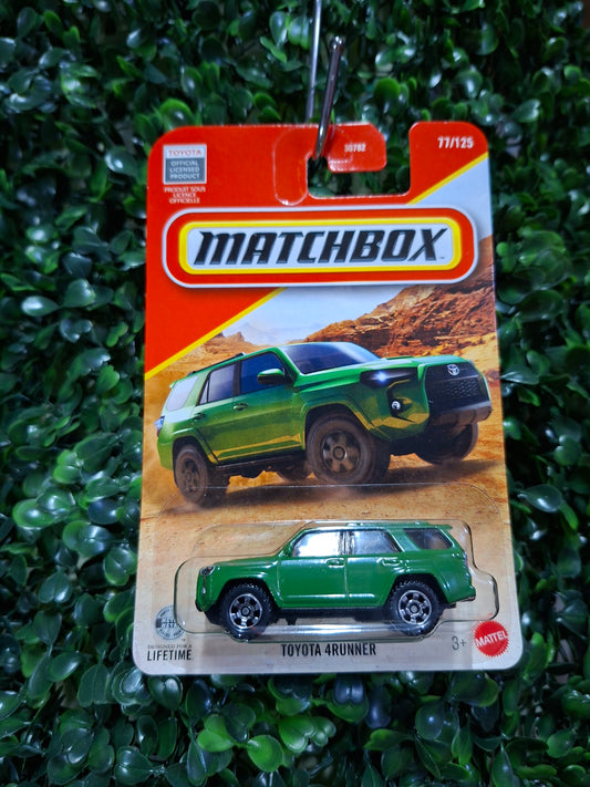 Toyota 4Runner verde Matchbox en blíster