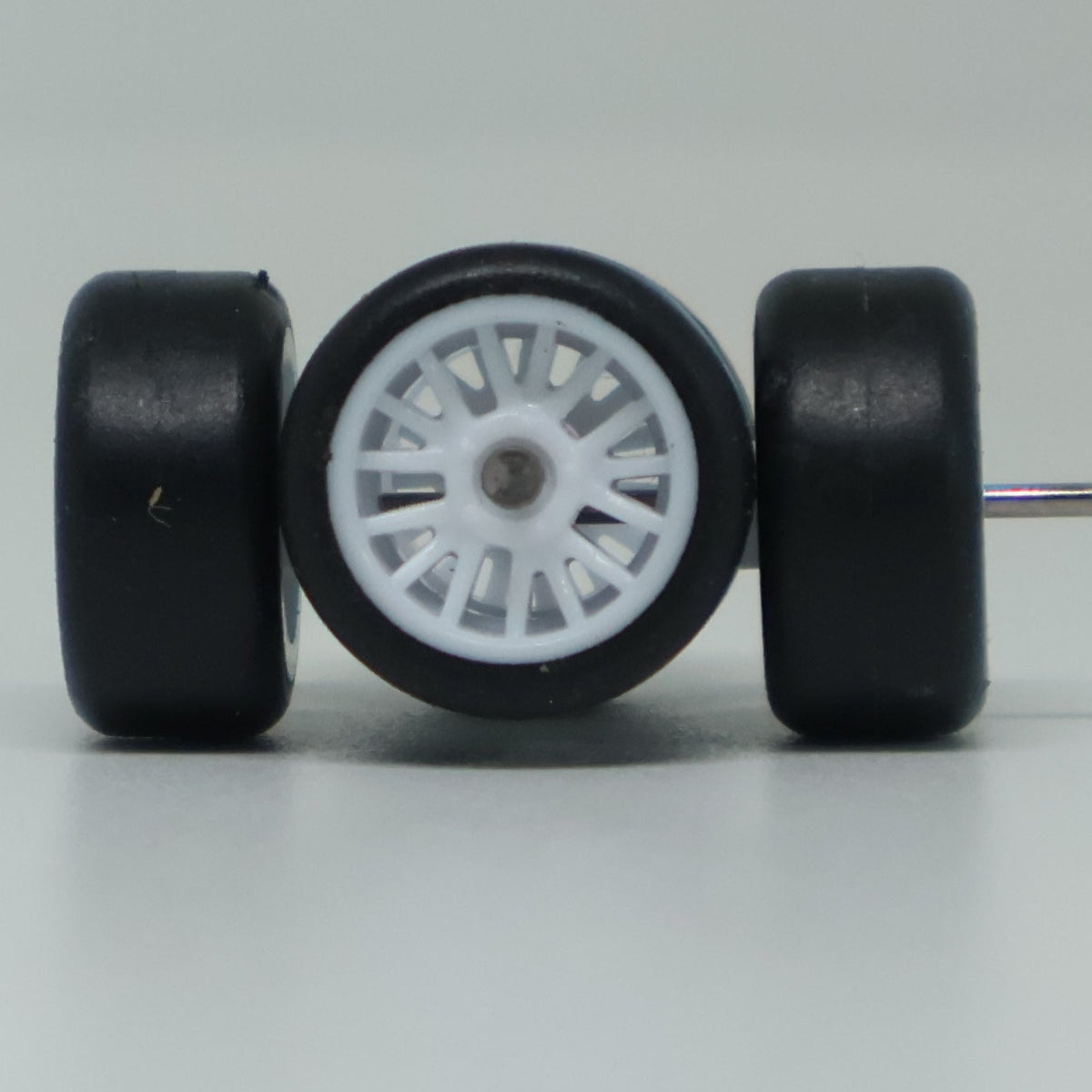 Llantas de Goma  Escala 1:64 Básica Tipo D