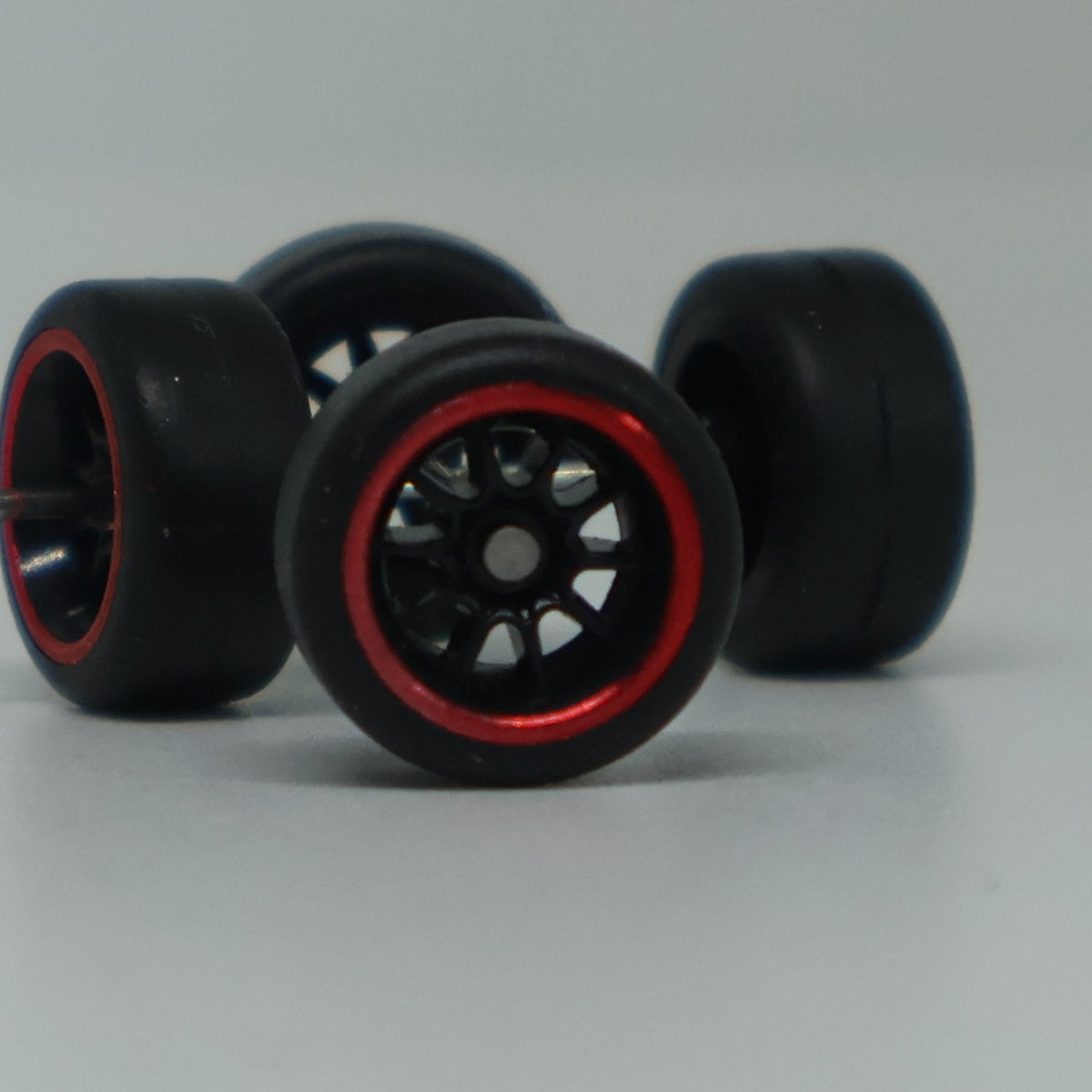 Llantas de Goma  Escala 1:64 Básica Tipo E