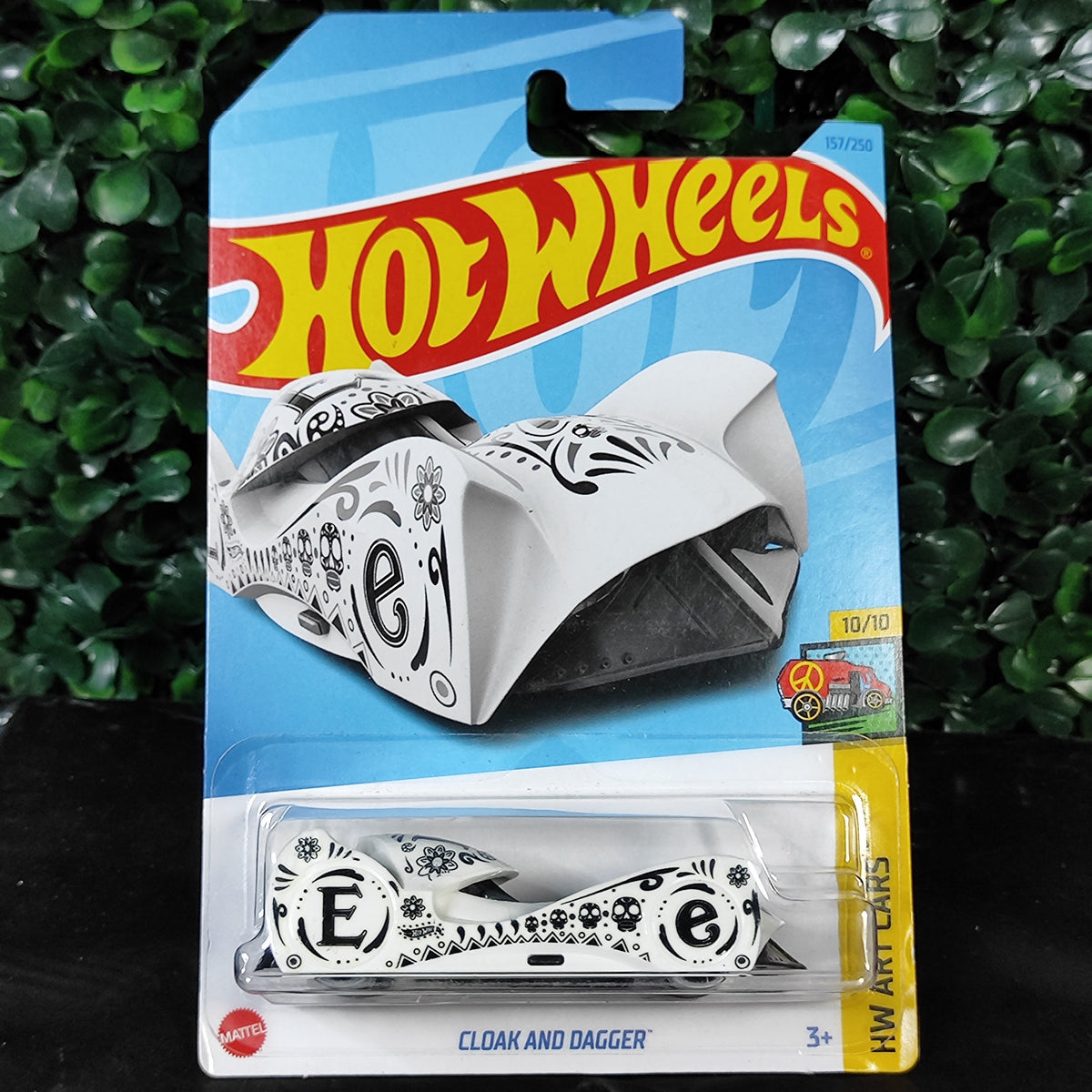 Cloak_and_Dagger_HW_AC_2500_0 • B01 • Basico, Hotwheels, Fantasia