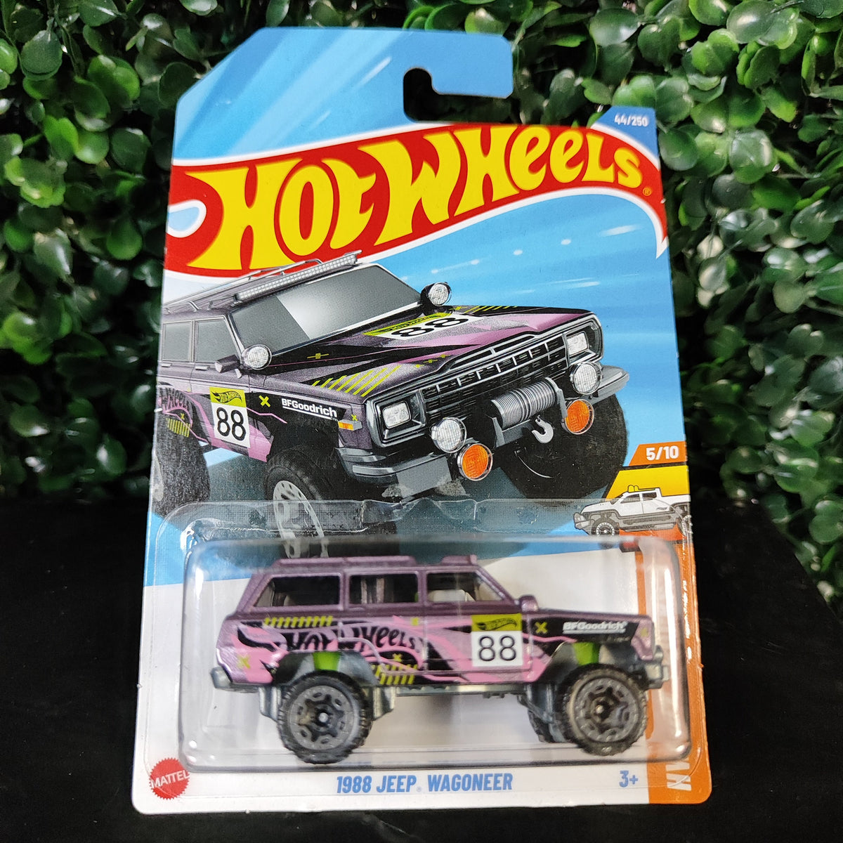 Jeep_Wagoneer_3000_0 • B03 • Basico, Hotwheels