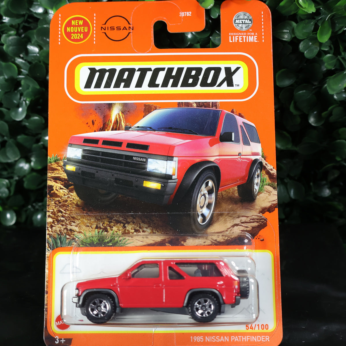 Nissan_Pathfinder_MTB_3900_0 • B00 • Matchbox, Basico