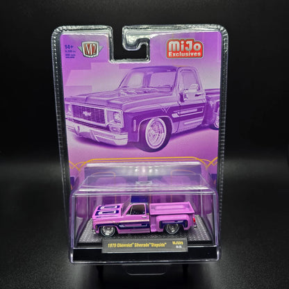 M2 Machines 1979 Chevrolet Silverado Stepside MiJo Exclusives - empaque lateral